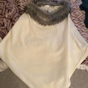 White House Black Market Faux Fur Winter Poncho